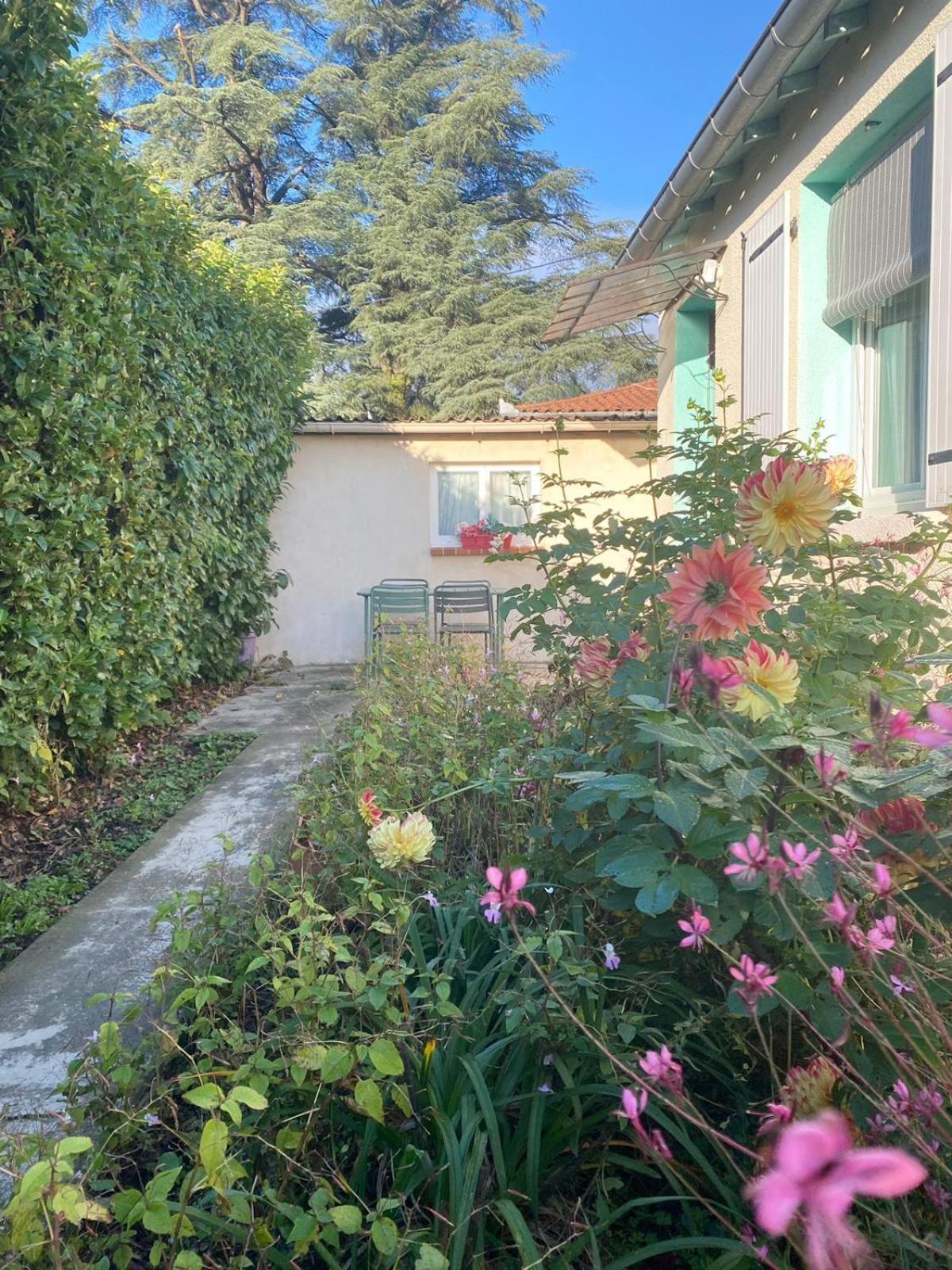 La Villa Le Vigan  Eksteriør bilde